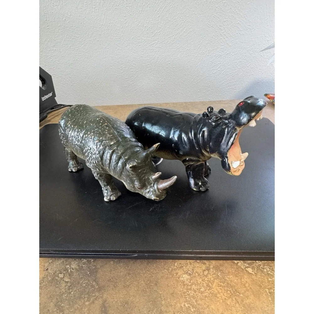 Rubber Toy Hippopotamus And Rhino AAA